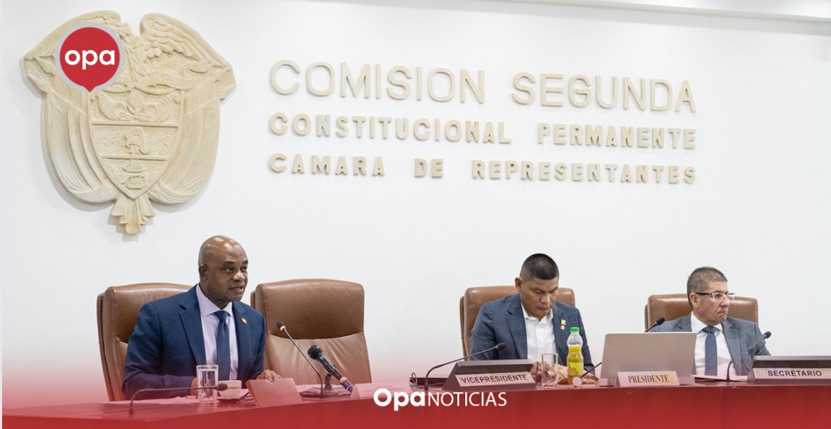 Colombia anuncia alianza con socios internacionales y privados para modernizar expedición de pasaportes