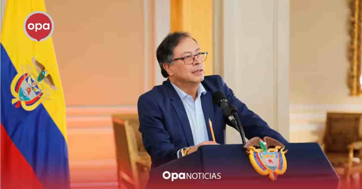 Presidente Petro y su fuerte respuesta en redes al Estado Mayor Central