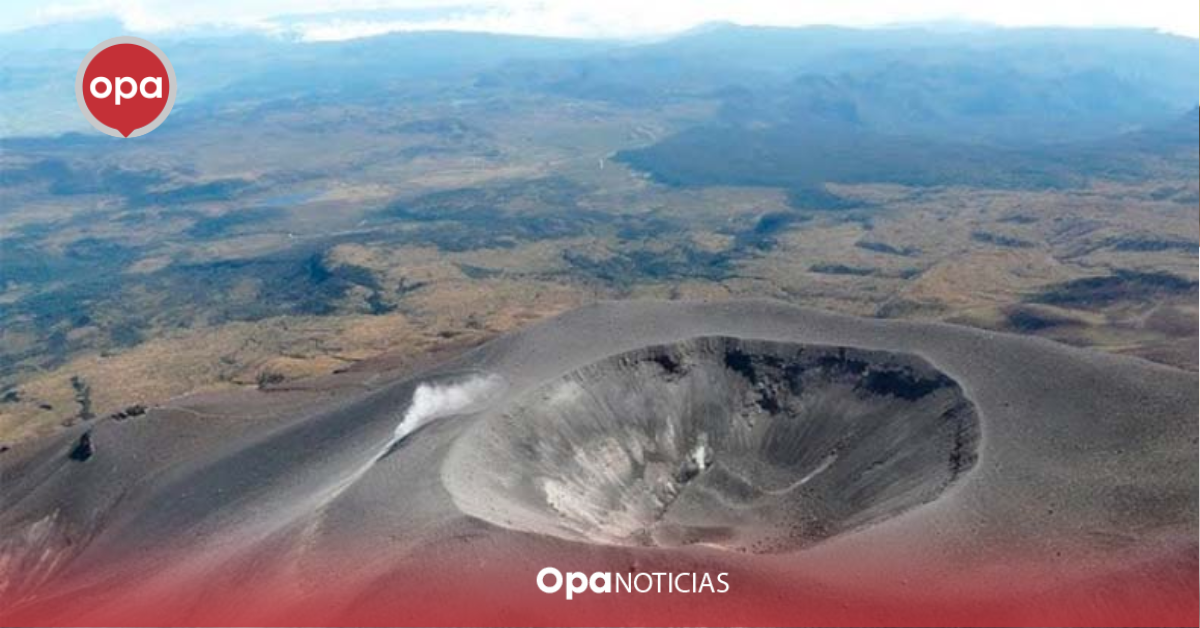 Volcán Puracé en alerta naranja: Aumenta riesgo de erupción